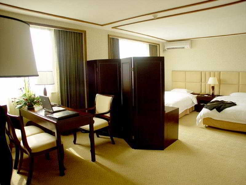 גואנגג'ואו Warm Yes Business Hotel חדר תמונה